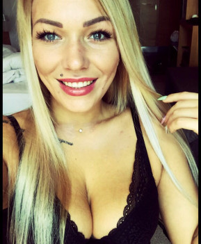 Elena - escort review from Turkey