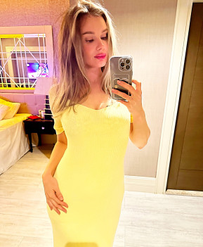 Elinor - escort review from Turkey